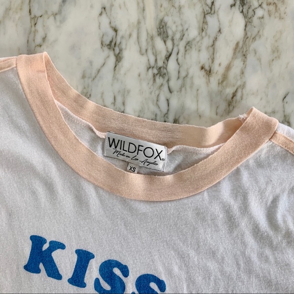 SOLD!!! WILDFOX ‘Kiss Me I’m Terrific’ T-Shirt - Picture 5 of 7